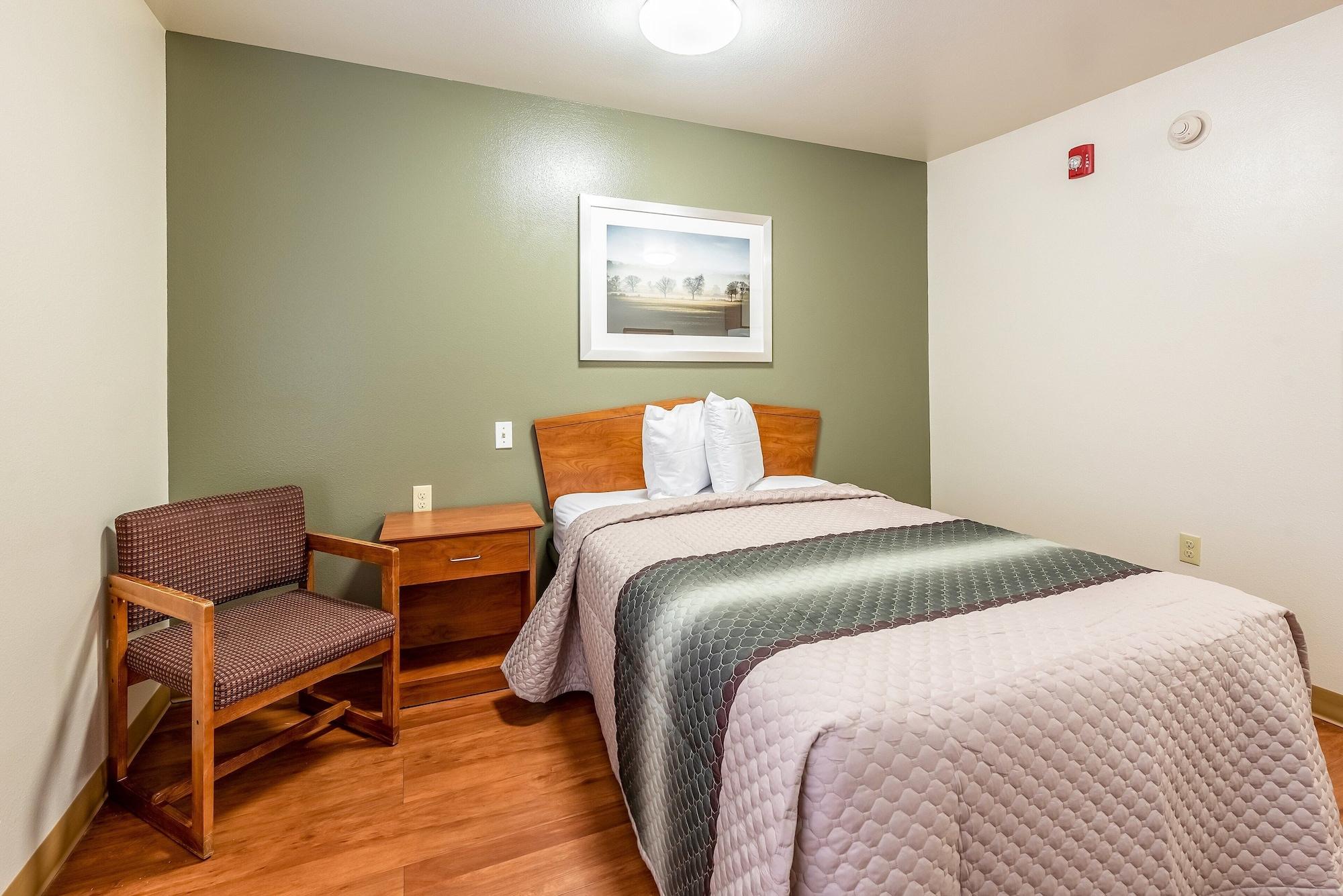 Hometowne Studios By Red Roof Columbus Extérieur photo